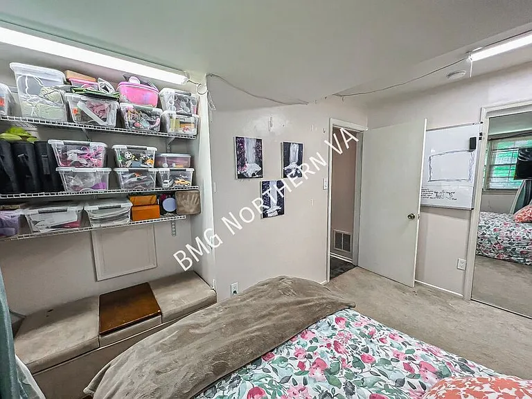 8237 Smithfield Ave — Photo 24