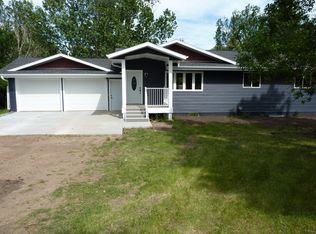 6627 N Star Acres Rd, Bismarck, ND 58503