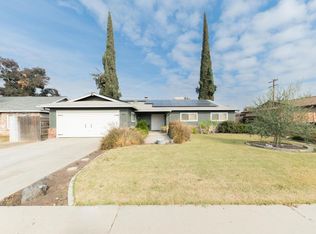 204 W Amber Way, Hanford, CA
