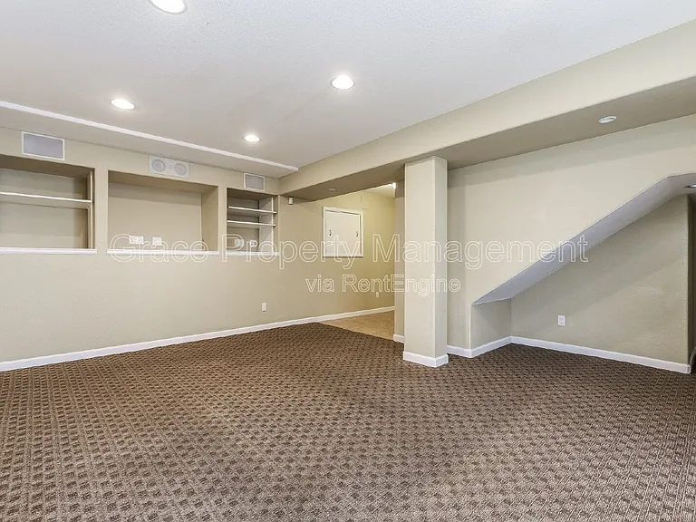 4731 Lucca Dr — Photo 19