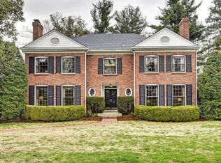 138 Sagamore Rd, Indian Hills, KY 40207