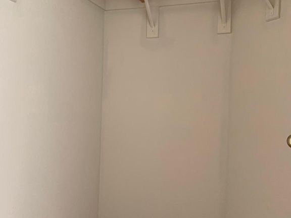 3rd image of 4123 Giselle Ln