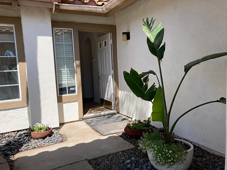 Front Entrance into Living Room