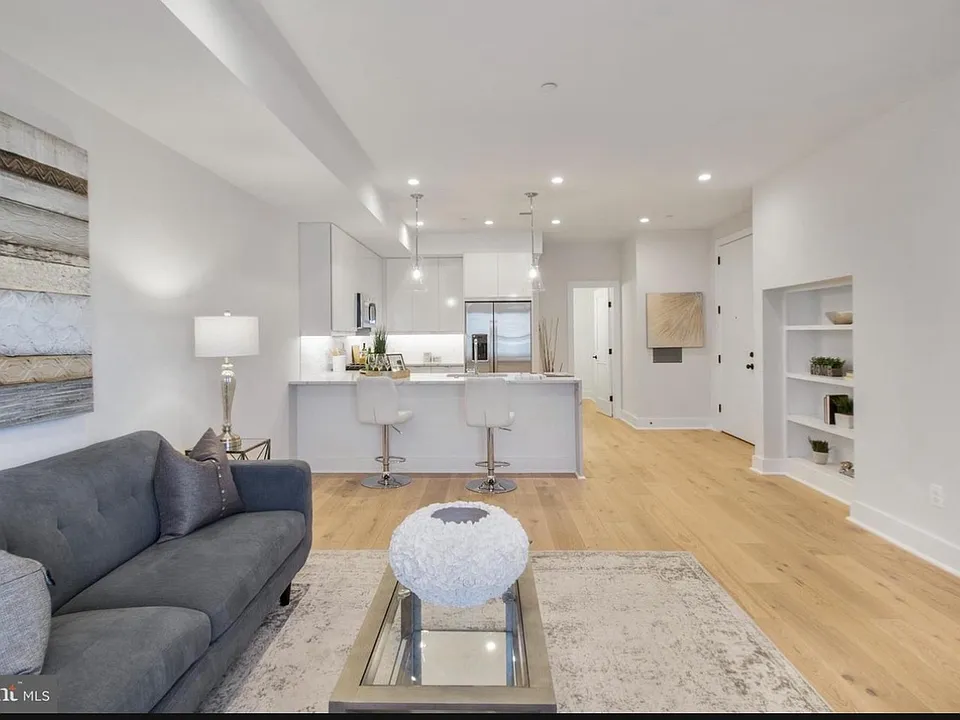 1722 W Virginia Ave NE #3A