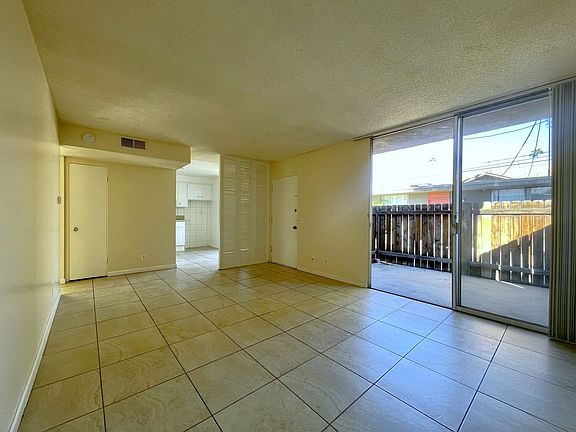 5th image of 74534 Driftwood Dr APT 6
