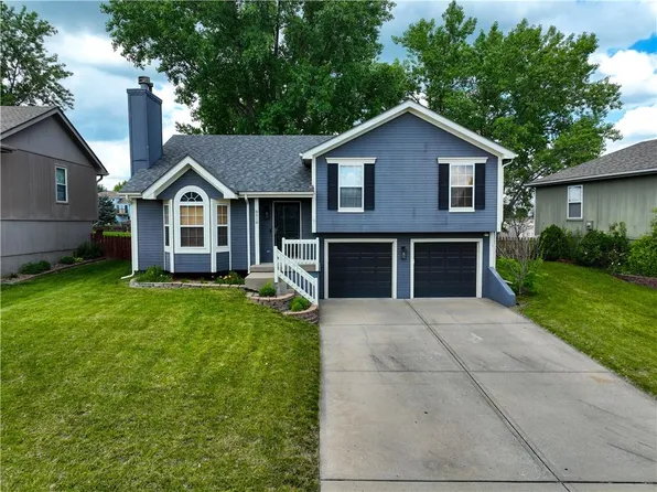 8518 NE 107th Ter, Kansas City, MO 64157