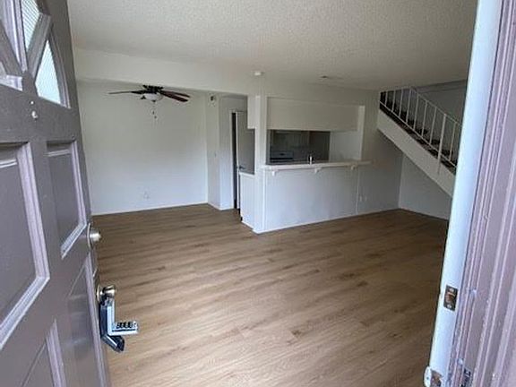 2nd image of 4974 Shenandoah St