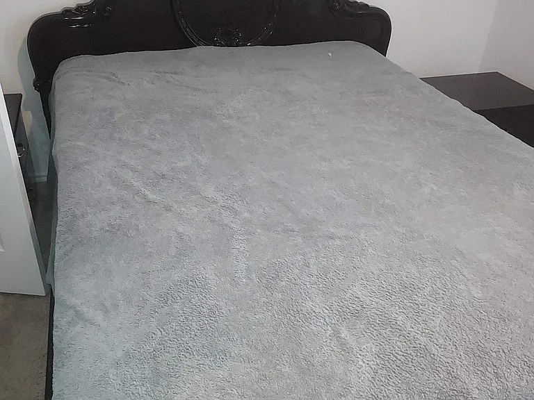 Tenant to bring their own beddings