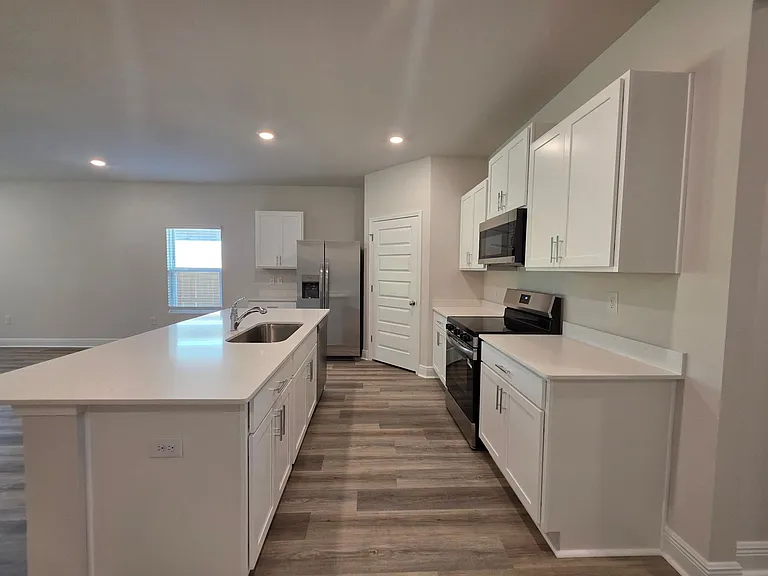 8057 Fir Tree Dr — Photo 8