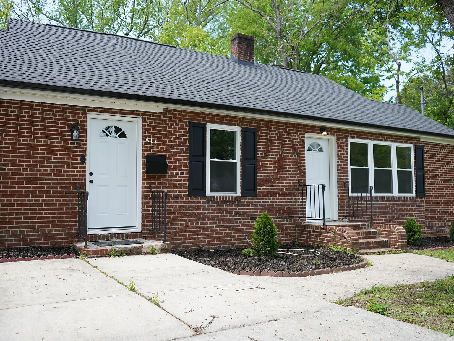 3 bed, 1525 sqft, $1,825 — Photo 1
