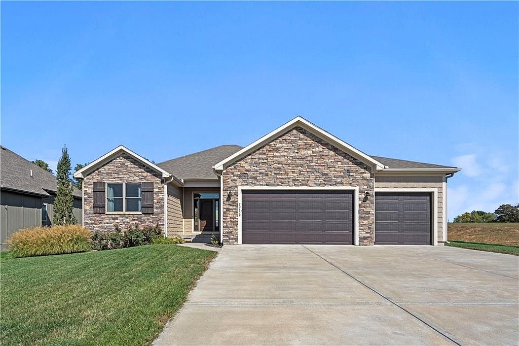 20136 W 224th Ter, Spring Hill, KS 66083 | Zillow