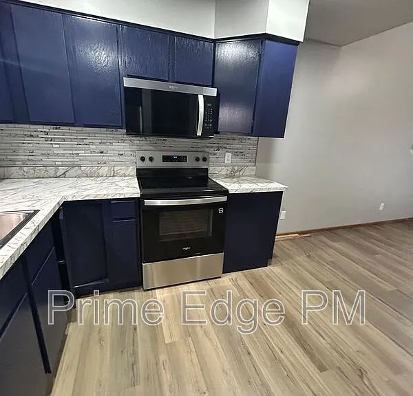1701 Ridgehaven Ct #5 — Photo 8