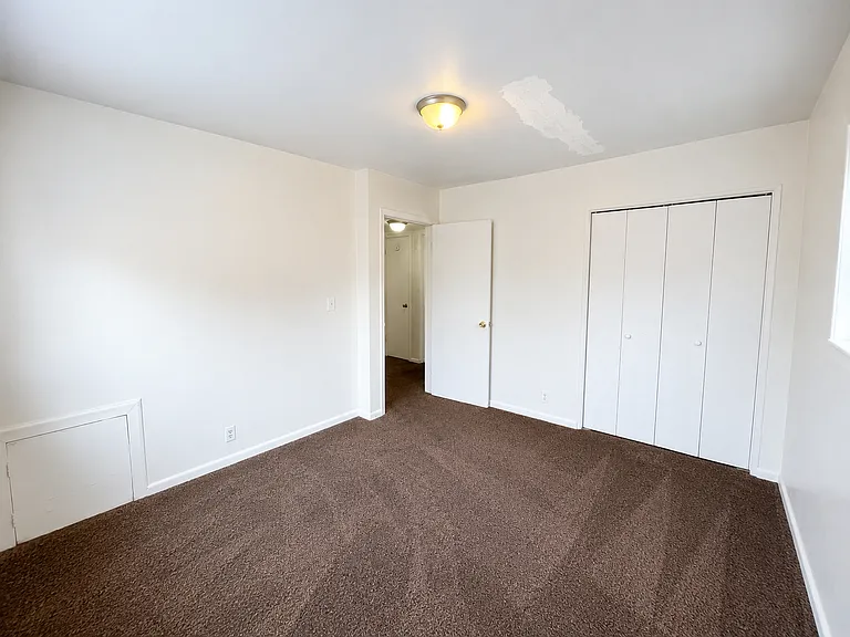 4371 / 4365 S Fairbourne Ave — Photo 10