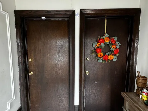 76 West 45th Street image 9 of 10