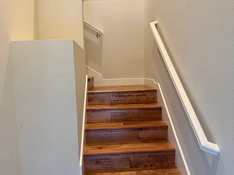 686 Willow St — Photo 17