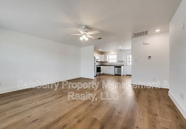 169 Private Road 4211 Ct #200 — Photo 8