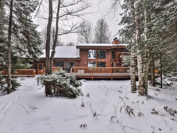 2033 Musky Rd, Eagle River, WI 54521