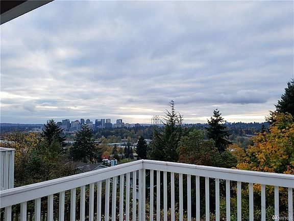 3rd image of 2502 124th Pl NE