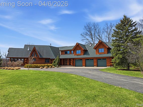 2nd image of 3929 Timber Green Ct