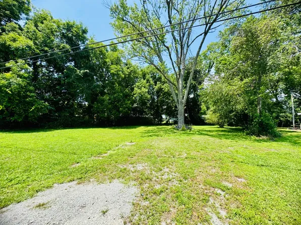 165 Paris Pike, Mc Kenzie, TN 38201