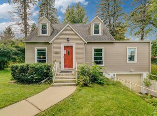 770 Central Ave, Zumbrota, MN 55992
