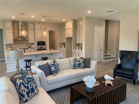 3rd image of 96070 Marsh Lakes Dr