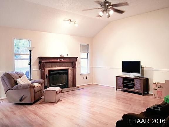5th image of 4904 Greenlee Dr
