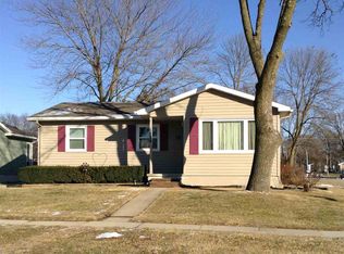 1159 Wren Rd, Waterloo, IA 50701