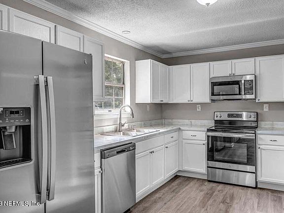 4th image of 17309 NW 55TH Avenue