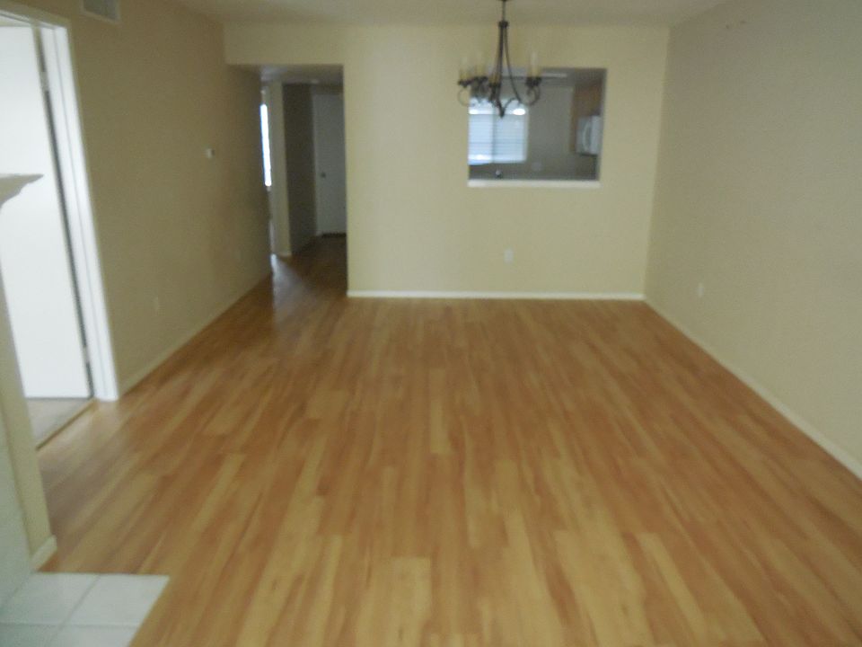1st image of 1908 Villa Palms Ct Unit 101
