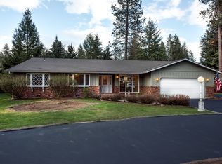 9934 N Circle Dr, Hayden Lake, ID 83835
