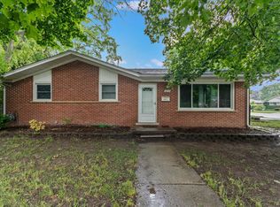 1015 N Maple Rd, Ann Arbor, MI 48103