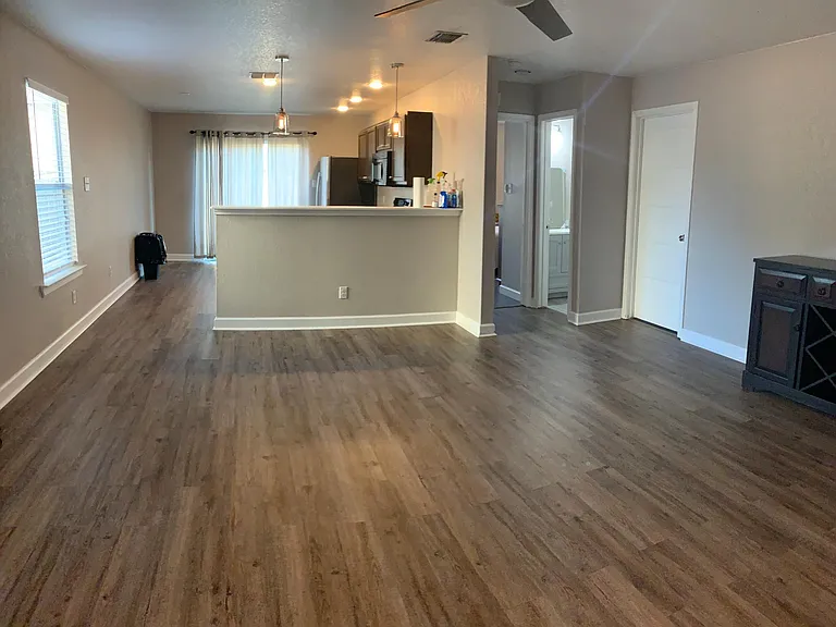 5434 Harefield Dr — Photo 5