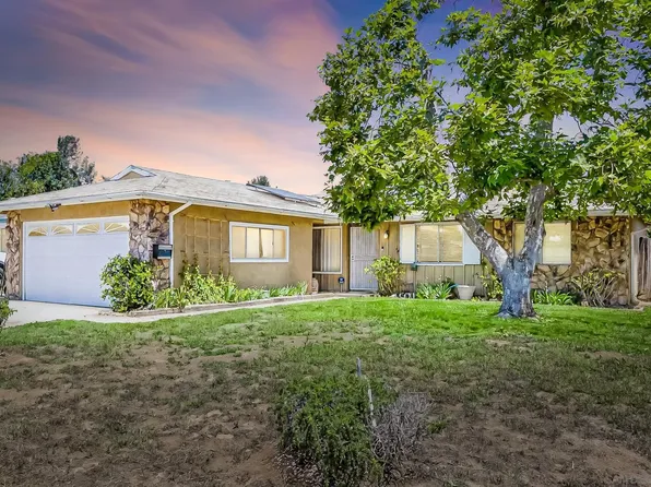 1544 Rock Springs Rd, San Marcos, CA 92069