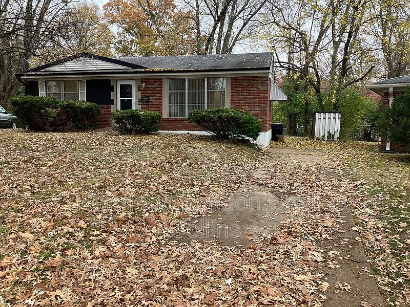1st image of 7826 Birchmont Dr
