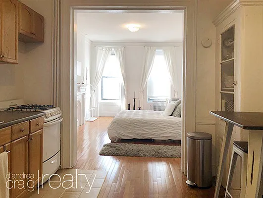 Rented by D'Andrea Craig Realty | media 2