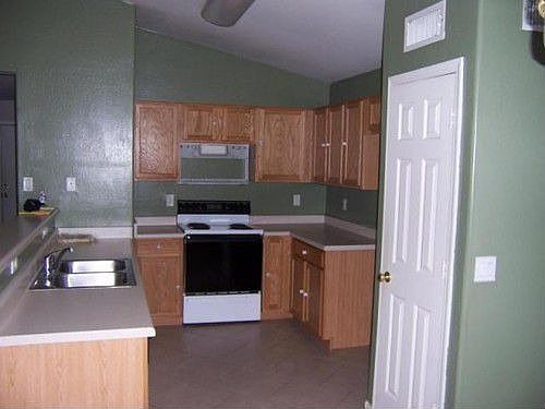 4th image of 14117 N 125th Dr