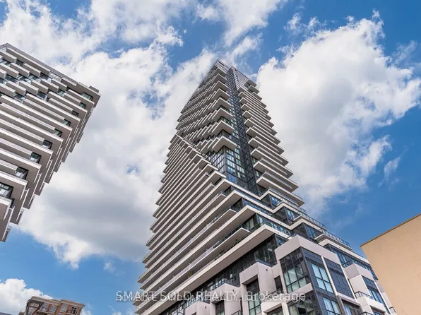 30 Inn On The Park Dr, Toronto, ON