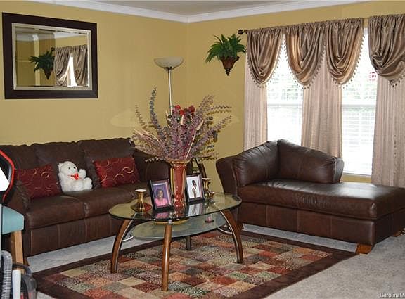 5th image of 9426 Weston Woods Ln