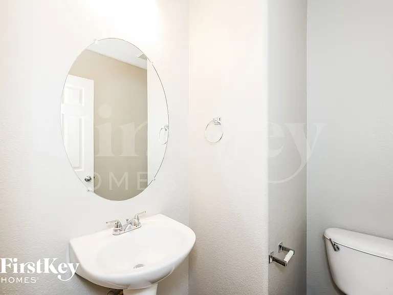6245 Maidenhair Fern Ct — Photo 17