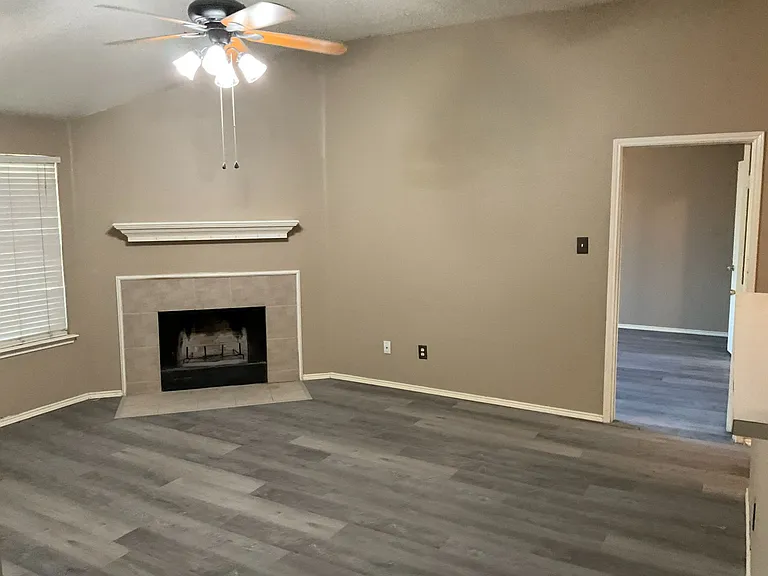 1001 Stockton Dr — Photo 5