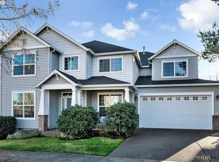 17116 NW Emerald Canyon Dr, Beaverton, OR 97006