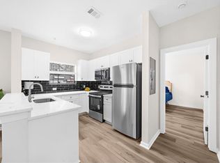 2230 Cheshire Bridge Rd NE Unit 403, Atlanta, GA 30324