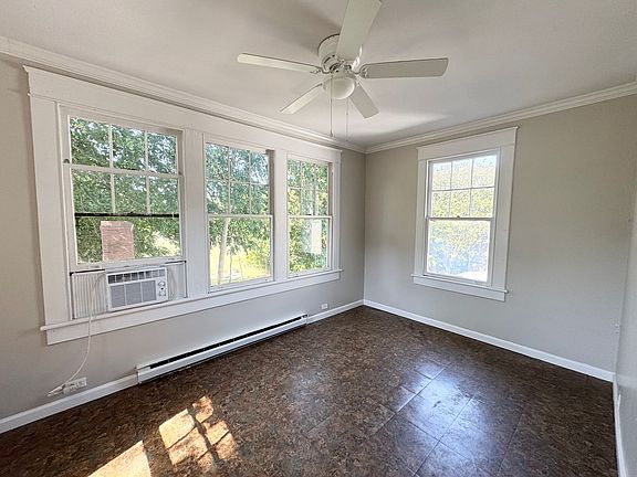 5th image of 207 E Burgess St #C