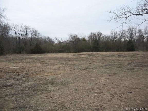 4th image of 41276 E County Road 1220