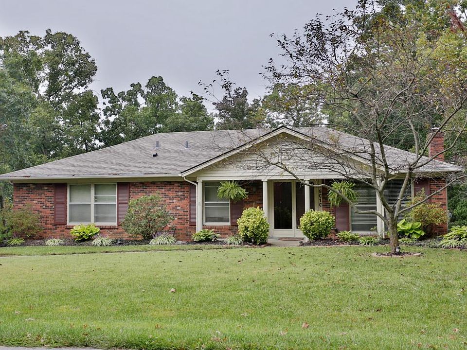 1st image of 9010 Lakeridge Dr