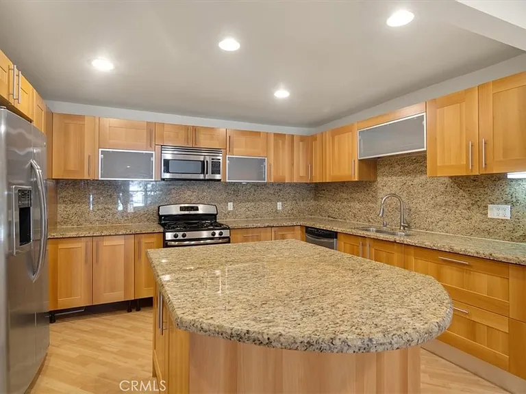 18324 Clark St #102 — Photo 9