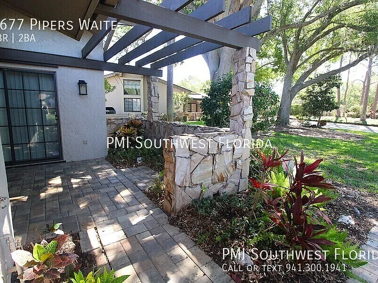 5677 Pipers Waite — Photo 2