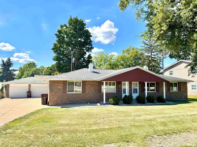 7015 N Knoxville Ave, Peoria, IL, 61614