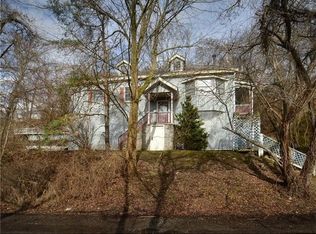 745 11th St, Pitcairn, PA